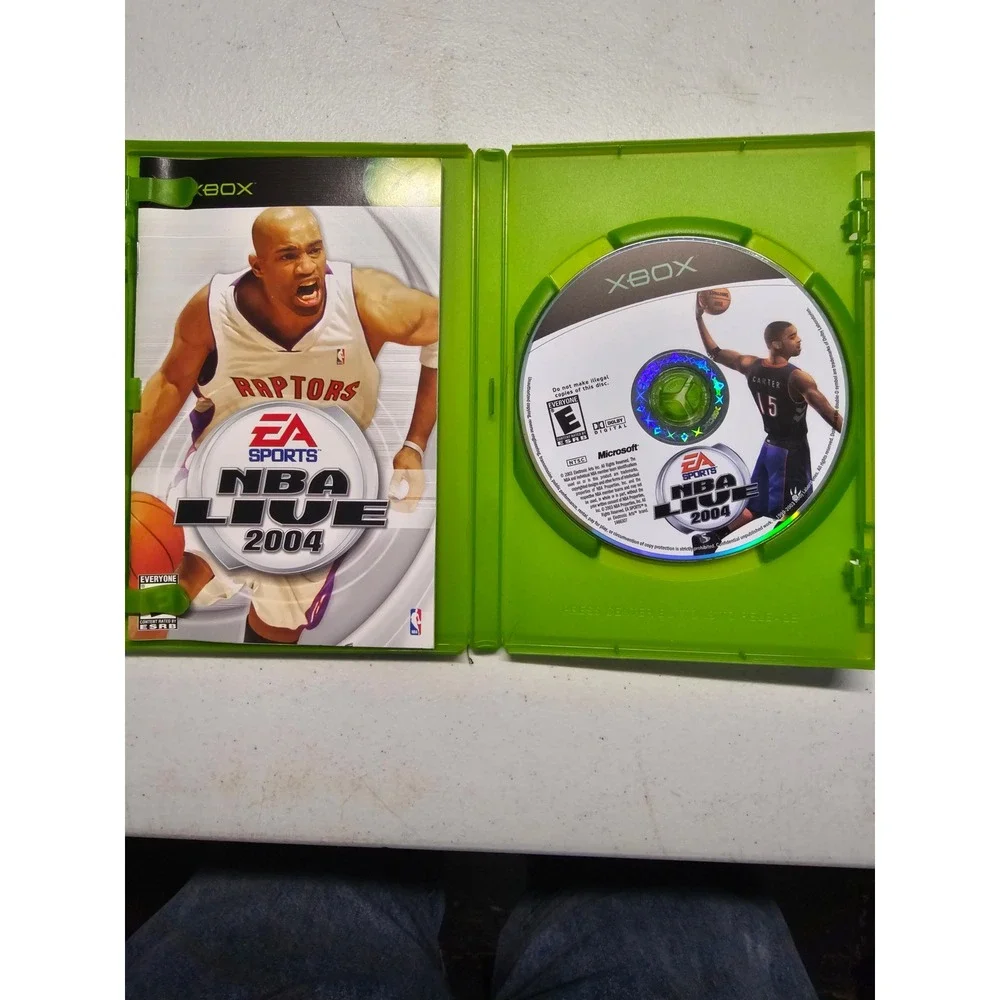 NBA Live 2004 Microsoft Xbox EA Sports Vince Carter Complete CIB Basketball Game